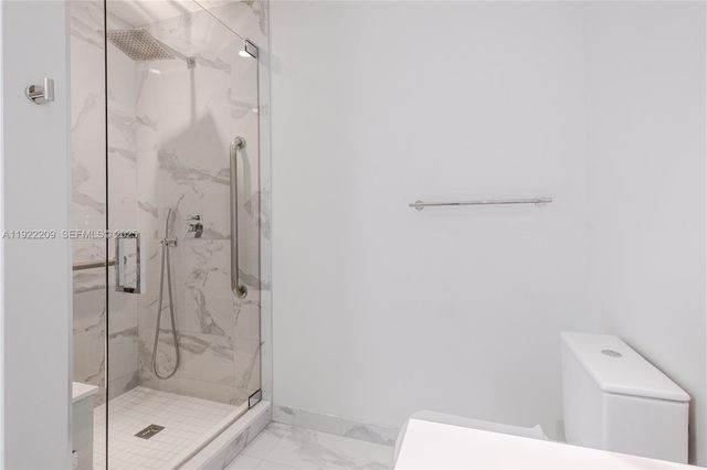 851 NE 1st Ave 3911, Miami, FL 33132