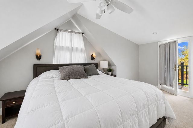 18 Sprague Court, Portsmouth, RI 02871