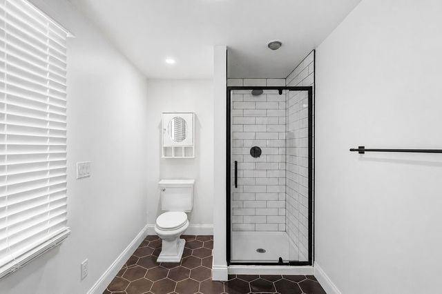 18 Sprague Court, Portsmouth, RI 02871