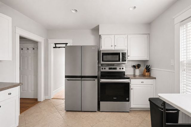 18 Sprague Court, Portsmouth, RI 02871