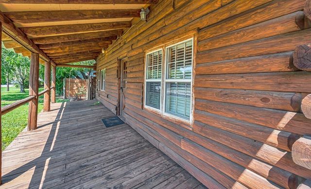 302 E Center Street, Lorena, TX 76655