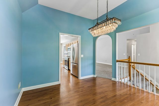 5301 Mast Pt, Hermitage, TN 37076