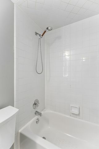 5301 Mast Pt, Hermitage, TN 37076