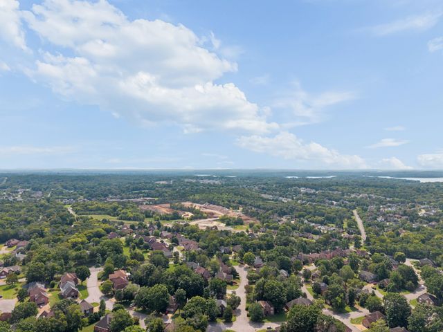 5301 Mast Pt, Hermitage, TN 37076