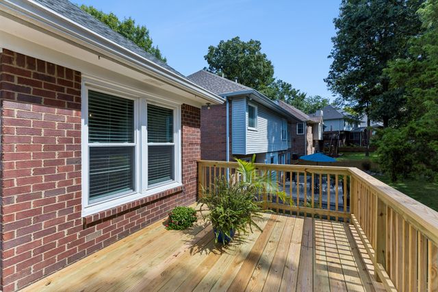 5301 Mast Pt, Hermitage, TN 37076