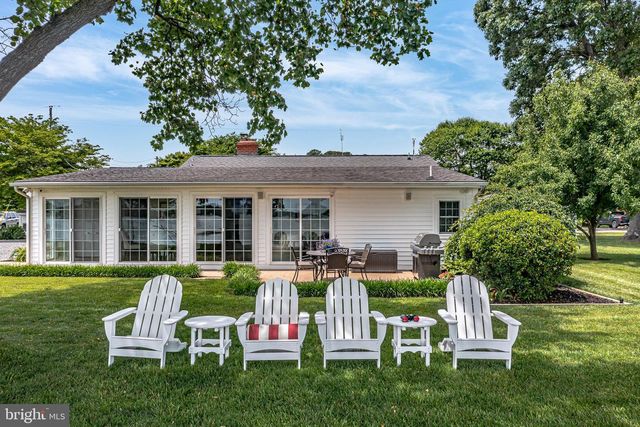 108 FERRY VIEW DR, Heathsville, VA 22473