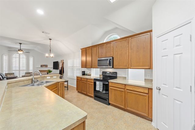 2505 Canyon Bay, Mckinney, TX 75072