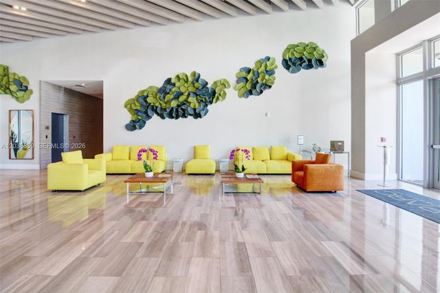 1600 SW 1st Avenue 713, Miami, FL 33129