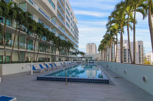 1600 SW 1st Avenue 713, Miami, FL 33129