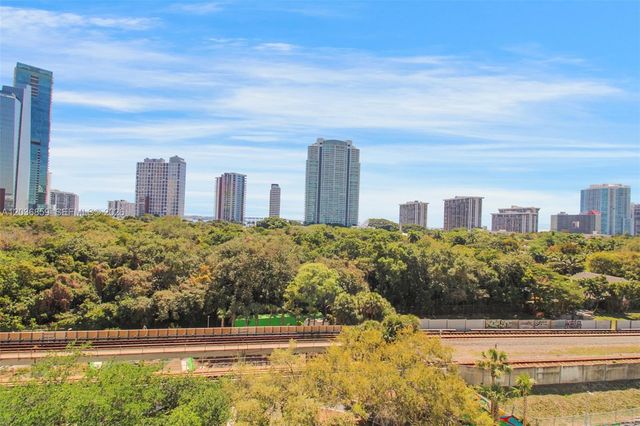 1600 SW 1st Avenue 713, Miami, FL 33129
