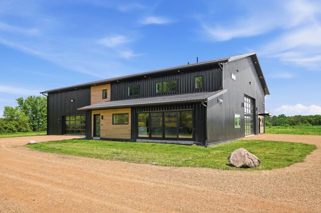 880 Wild Oak Trail, Independence, MN 55359