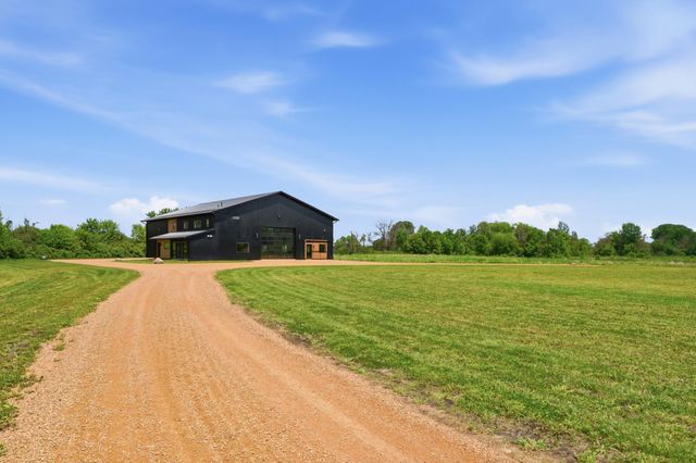 880 Wild Oak Trail, Independence, MN 55359