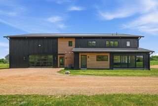 880 Wild Oak Trail, Independence, MN 55359