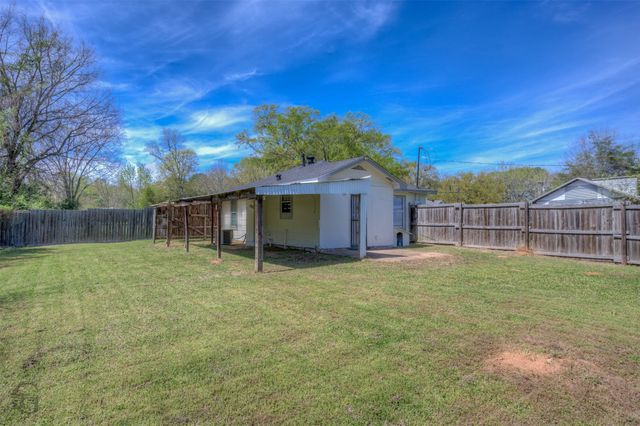 7814 Jewella Avenue, Shreveport, LA 71108