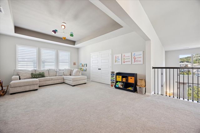 476 Anfield CIR, Austin, TX 78738