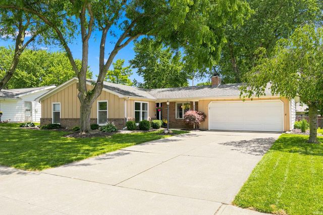 2422 Forest Valley Drive, Fort Wayne, IN 46815