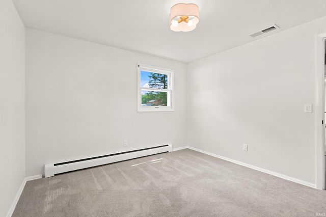 2422 Forest Valley Drive, Fort Wayne, IN 46815