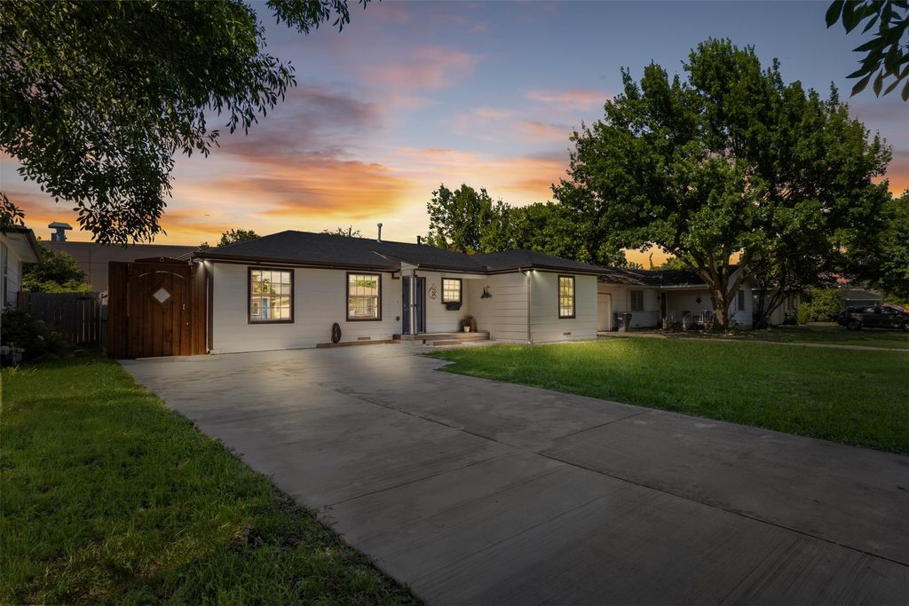 1229 Westmoreland Drive, Mckinney, TX 75069