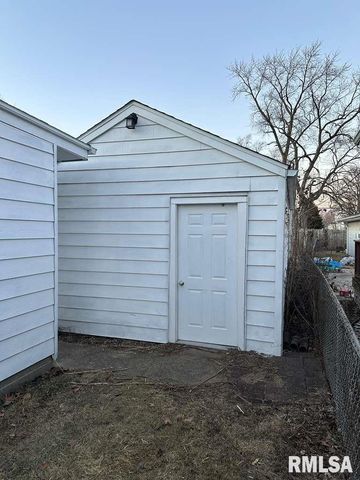 2267 Cincinnati Avenue, Grandview, IL 62702