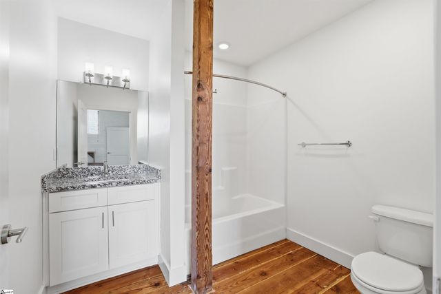 806 Green Avenue UNIT 202, Greenville, SC 29605