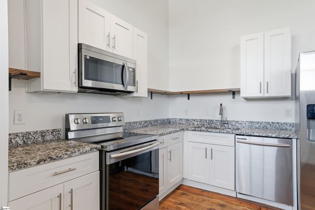 806 Green Avenue UNIT 202, Greenville, SC 29605