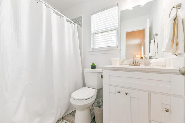 143 W Palm Street, Surfside Beach, TX 77541