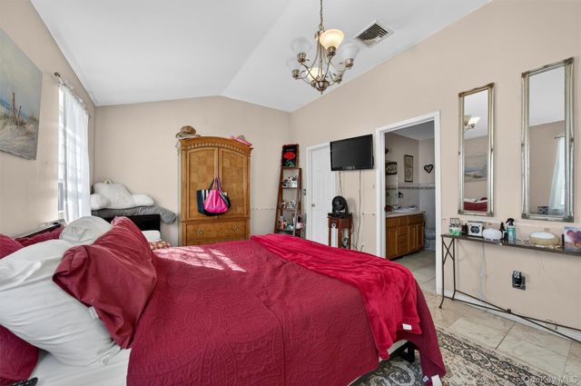 25 Woodfield Drive, Washingtonville, NY 10992