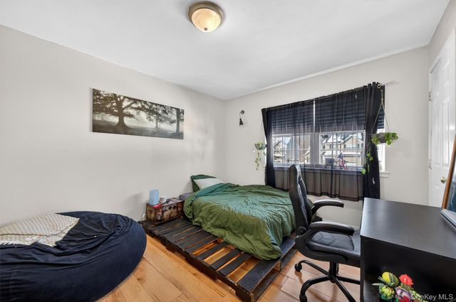 25 Woodfield Drive, Washingtonville, NY 10992