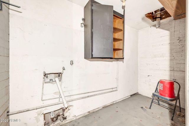 2301 E HARVARD Street 4, Phoenix, AZ 85006