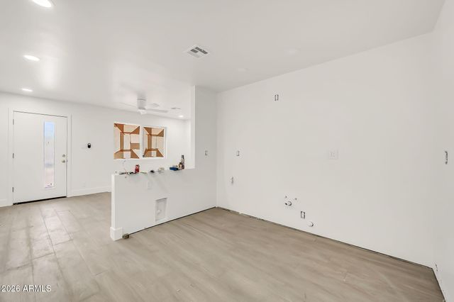 2301 E HARVARD Street 4, Phoenix, AZ 85006