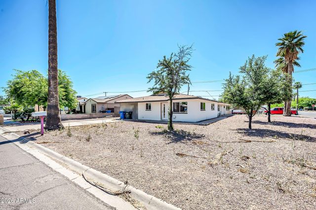 2301 E HARVARD Street 4, Phoenix, AZ 85006