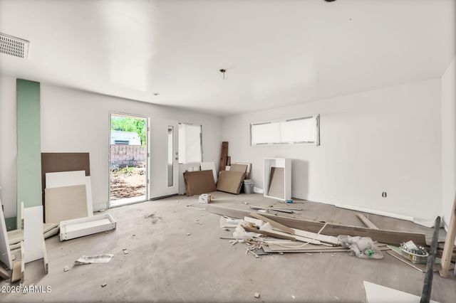 2301 E HARVARD Street 4, Phoenix, AZ 85006