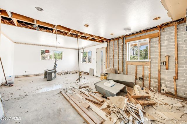 2301 E HARVARD Street 4, Phoenix, AZ 85006