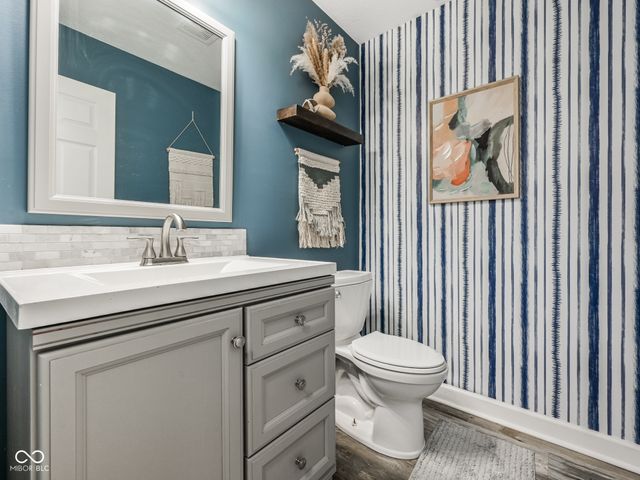 863 Moate Circle, Greenwood, IN 46143