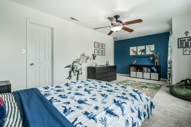 863 Moate Circle, Greenwood, IN 46143