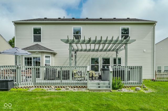 863 Moate Circle, Greenwood, IN 46143
