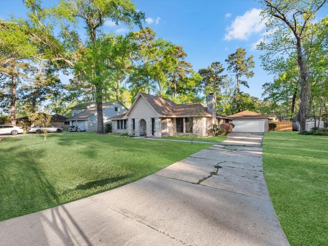 2126 Eagle Point Road, Crosby, TX 77532