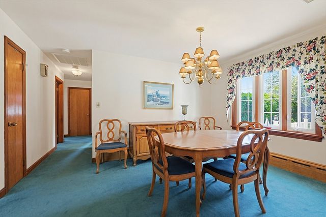 79 Highview Ave, Somerset, MA 02726