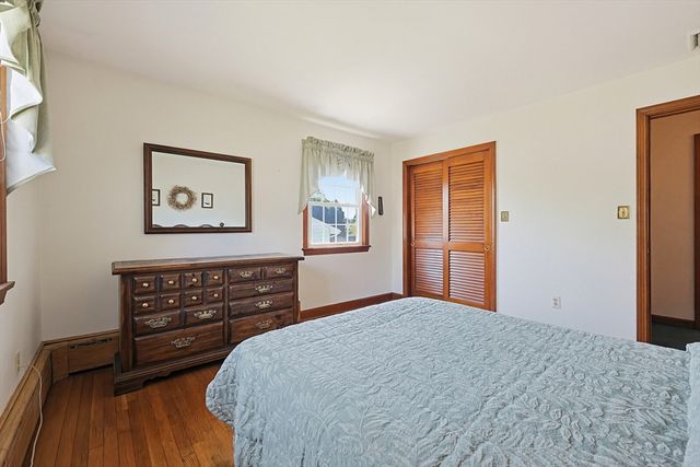 79 Highview Ave, Somerset, MA 02726
