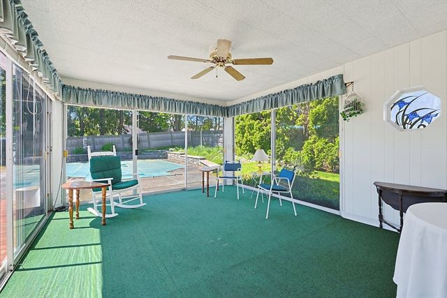 79 Highview Ave, Somerset, MA 02726
