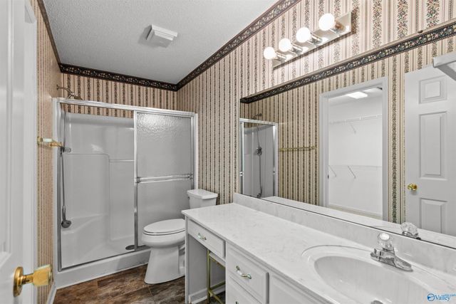 377 Cherry Street NW, Hartselle, AL 35640