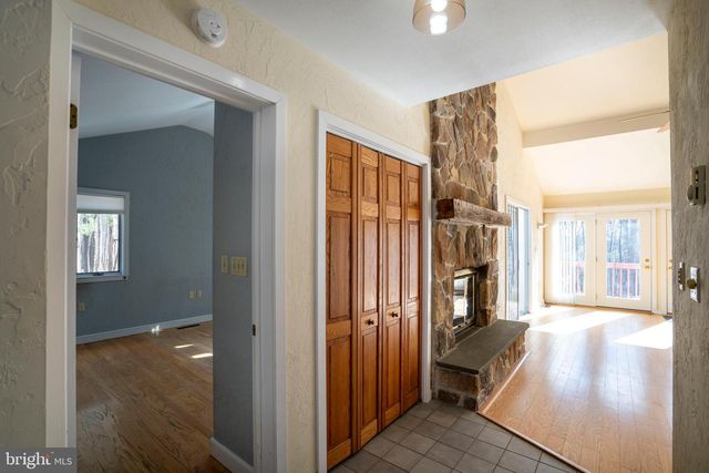 50 TOMS LN, Port Matilda, PA 16870