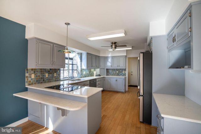 50 TOMS LN, Port Matilda, PA 16870