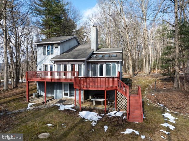 50 TOMS LN, Port Matilda, PA 16870