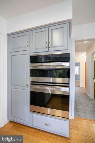 50 TOMS LN, Port Matilda, PA 16870