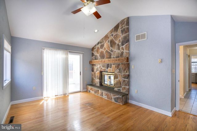 50 TOMS LN, Port Matilda, PA 16870