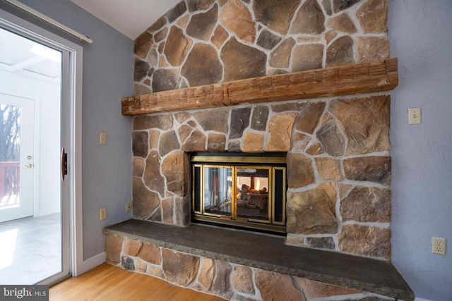 50 TOMS LN, Port Matilda, PA 16870