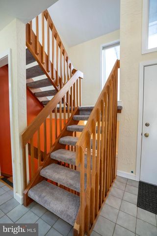 50 TOMS LN, Port Matilda, PA 16870