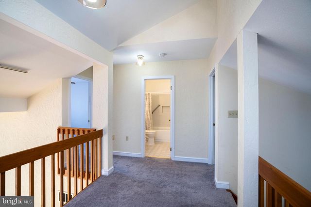 50 TOMS LN, Port Matilda, PA 16870