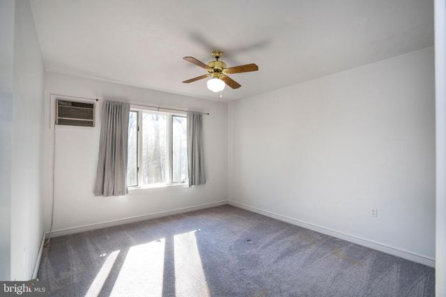 50 TOMS LN, Port Matilda, PA 16870